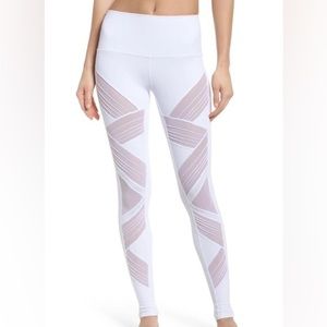 Alo Yoga Ultimate Legging